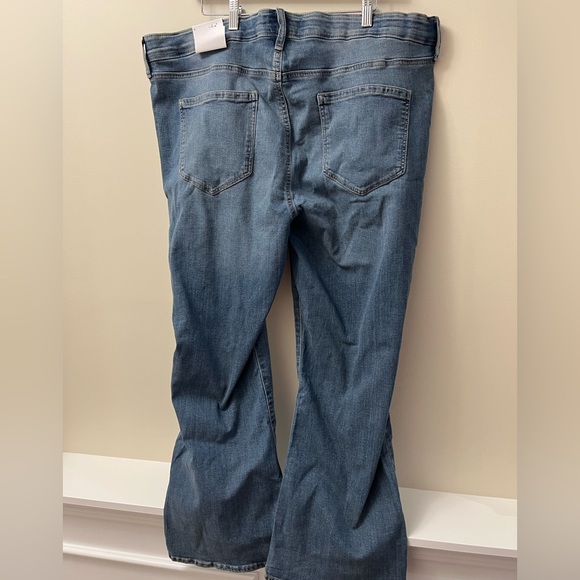 🆕 Size: 22W Bootcut Premium Comfort Sonoma Jeans 👖 - Picture 2 of 5